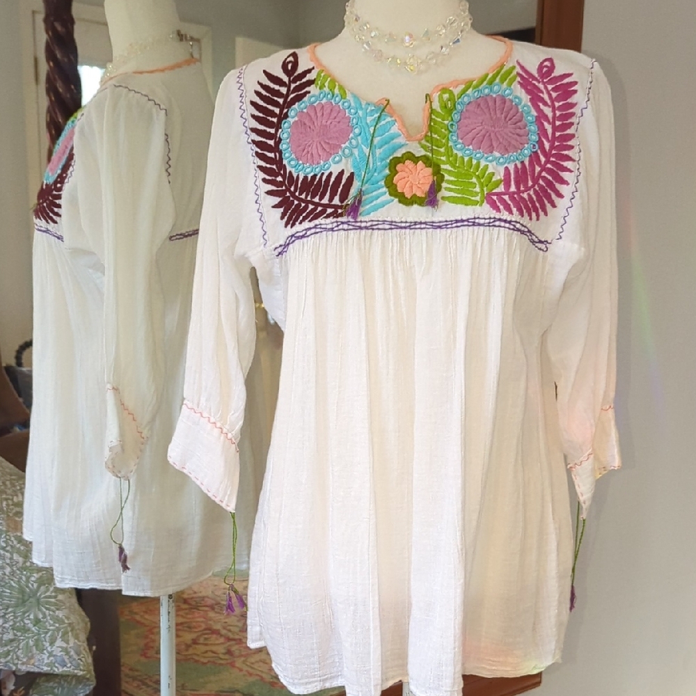 Unworn Mexican Boho White Embroidered Peasant Blouse with Multicolor Floral Yoke